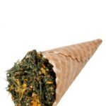 Knabbelwafel met Kruiden en Bloemen voor Knaagdieren – JR Farm Kräuter-Waffeltüte