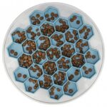 Hondenvoerplaat Langzaam Voeren – Trixie Slow Feeding Hive - Afbeelding 3