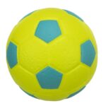Hondenbal Schuimrubber Drijvend 4,5 cm – Trixie Neonball - Afbeelding 3