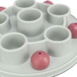 Kattenspeelbord met Afdekballen – Trixie Cat Activity Pentagon - Afbeelding 4