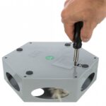 Kattenspeelgoed Draaiende Veer met Traktatievak – Trixie Turning Feather - Afbeelding 3