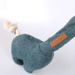 Blauw Chenille Hondenspeeltje Giraffe met Katoenen Koord – D&D Home George - Afbeelding 5