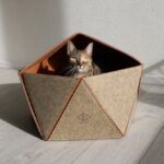 Kattenhuis van Vilt met Kussen in Zandbruin – D&D Home Logan - Afbeelding 2