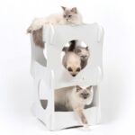 Kattenhuis met Drie Verdiepingen en Kussens Wit – Vesper Condo