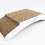 Katten Krabplank van Golfkarton Roze – DUVO Sweeny Swing - Afbeelding 3