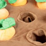 Snuffelmat voor Hond en Kat met Antislip Onderzijde – DUVO Karottengarten - Afbeelding 2
