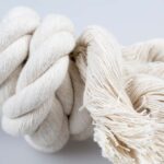 Katoenen Hondenspeeltouw met 2 Knopen en Lus wit – DUVO 16370-EBI - Afbeelding 3